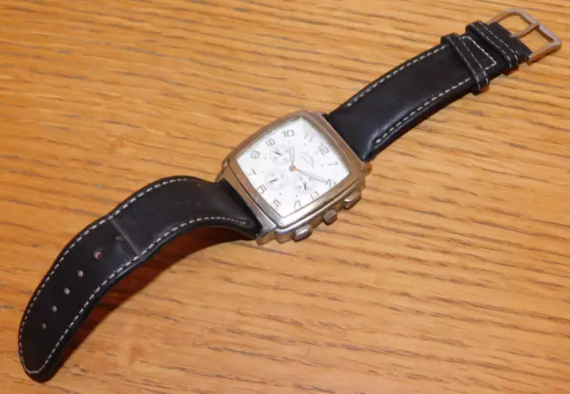 Louis valentin montre deals
