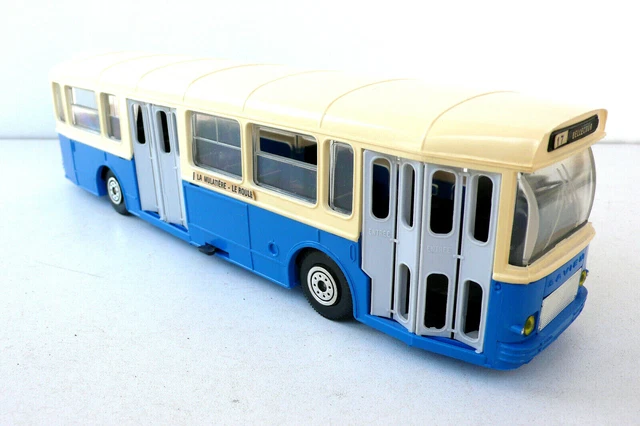 AUTOBUS- &LE SAVIEM SC10U RATP (1965)-(1/43 éme). IXO NEUF scellé EUR