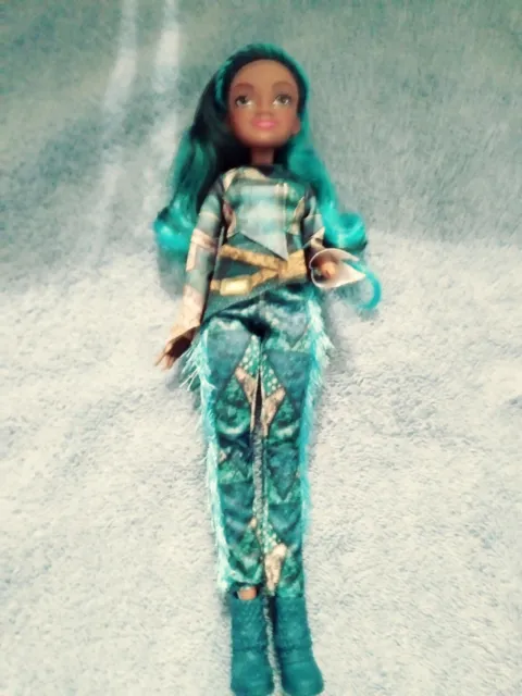Disney Descendants Uma Doll, Inspired by Disney's Descendants 3, Fashion  Doll for Girls