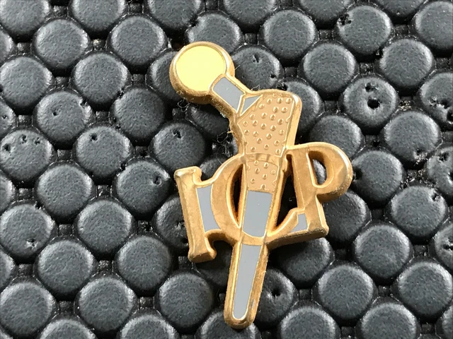 Épinglette Broche Arthus Bertrand "Don Du Sang" - Modèle 62 - Occasion - Fabriqué En France