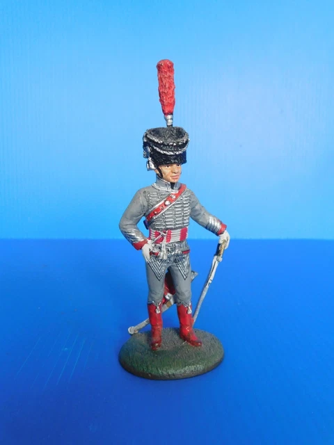 Set de 2 soldats en résine doré 10x10x37 cm | Leroy Merlin Set de 2 soldats en résine doré 10x10x37 cm | Leroy Merlin