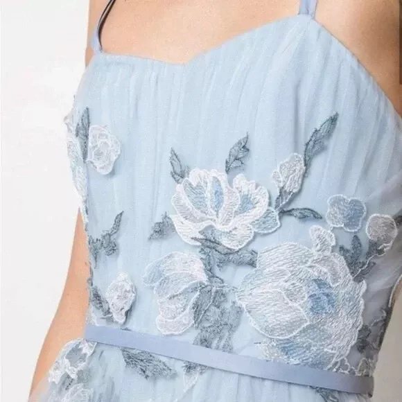 Marchesa Notte Sleeveless Embroidered Tulle Layered Gown Light Blue Size 0 2