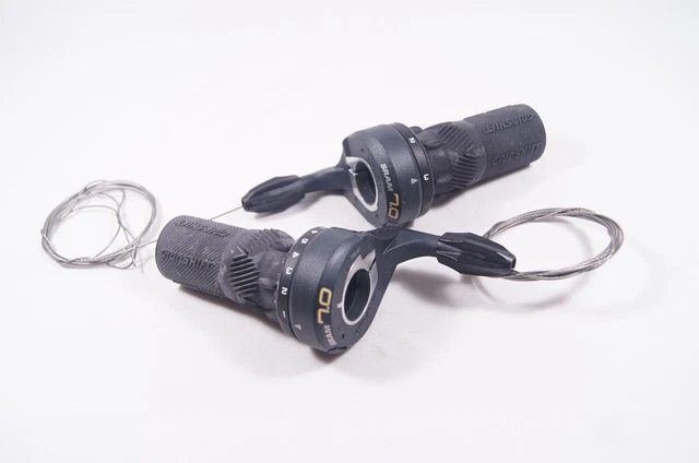 Sram 7.0 Grip Shift MTB 3 X 8 Speed Shifters Sram 7.0 Grip Shift MTB 3 X 8 Speed Shifters