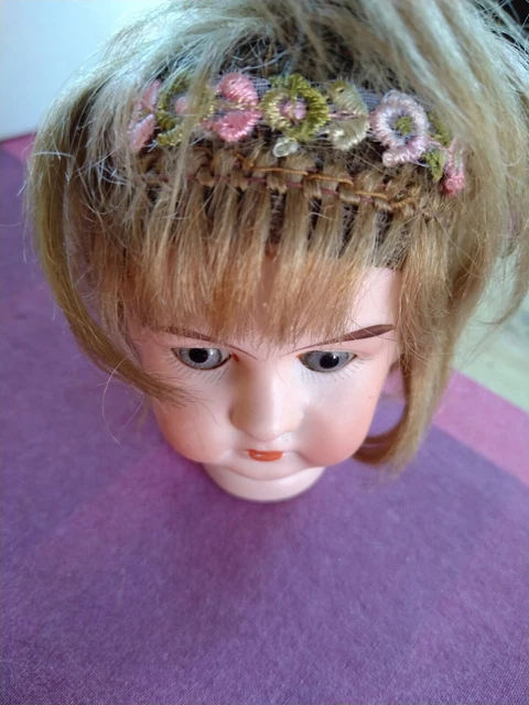 Tête de poupée ancienne vintage yeux bleus elle clignote (Gebraucht) in