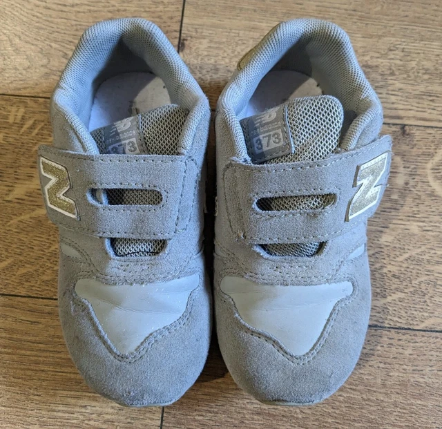 Scarpe da ragazza taglia 9