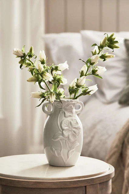 New Next White Floral Design Magnolia Ceramic 3D Embossed Flower Vase Home Decor