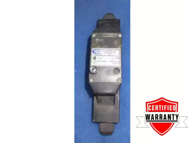NOS Continental 1014281S VSD03M-3F-GRB-70L-A 24V 24W 5000PSI T 3000PSI 1YEAR WAR