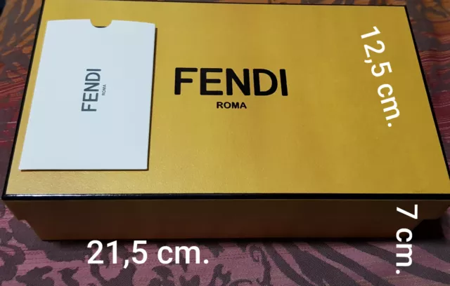 Scatola FENDI per occhiali - originale Misura maxi - con card plastica autentic.
