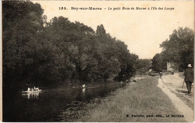 CPA BRY-sur-MARNE Le Petit Bras de Marne a l'Ile des Loups (1352315)