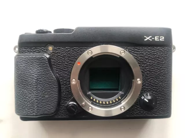 Fujifilm X-E2 Gehäuse / Body Digitalkamera