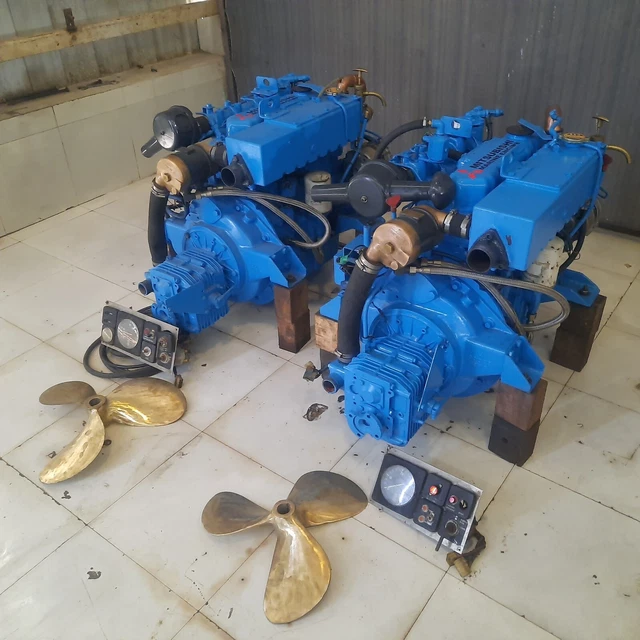 Mitsubishi S4-E2 70 hp Pair inboard marine engine Used ship by sea from lifeboat