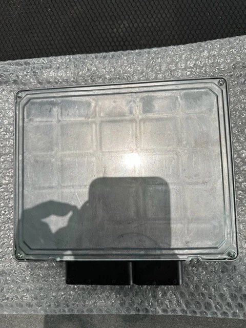 Isuzu 6HK1 Trastron Control Module ECM ECU 8981721601 01 8981805470 1039-D991
