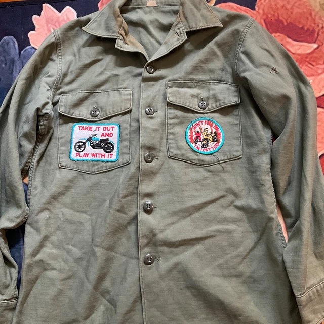 Vtg boys Army type jacket with dirt bike patches “take it out & play with it” S