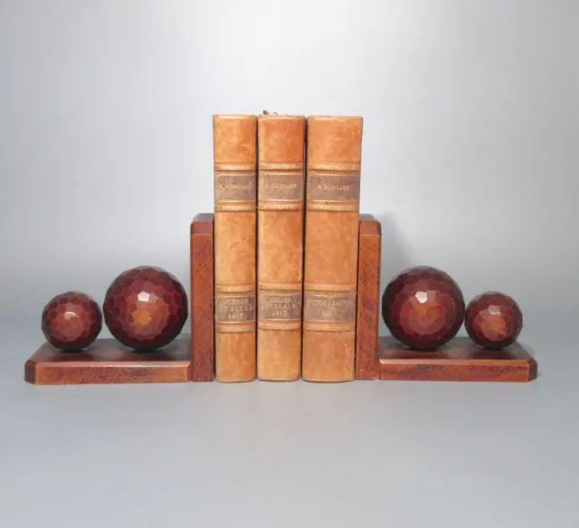 Pair of Vintage French Art Deco Wooden Hand Carved Bookends, Spheres, Honeycomb