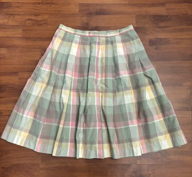 Vintage Pendleton Tartan Plaid Skirt Pleated 100% Virgin Wool Size 16 Petite USA