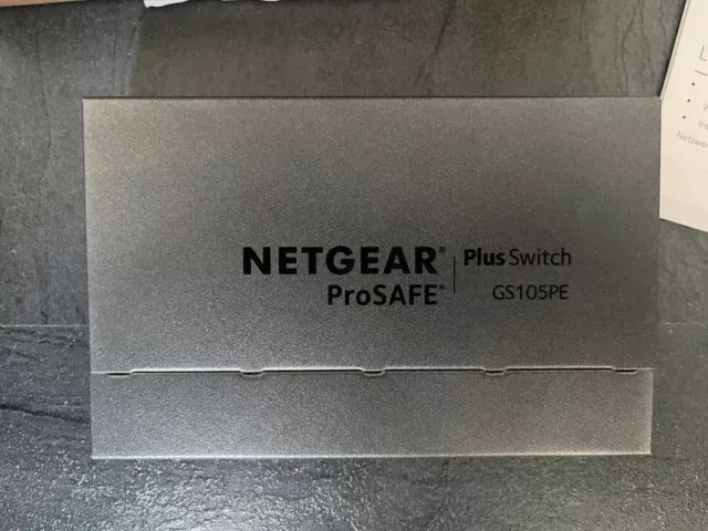 Netgear GS105PE-10000S 5-Port Gigabit Ethernet PD PoE-Pass-Thru 2