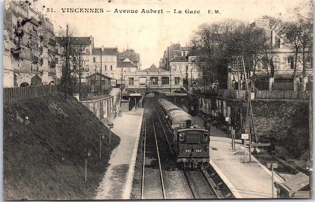 94 VINCENNES - la gare, avenue aubert.