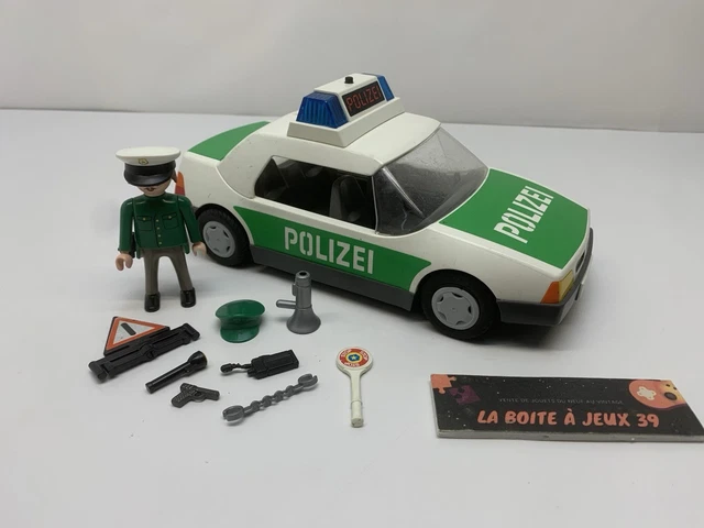 Gros Lot Playmobil : Pompiers, Police, Ghostbusters, Caravane, Figurines Et Voitures