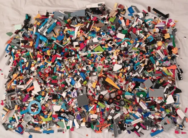 Puis-je réparer une brique LEGO cassée avec de la colle?