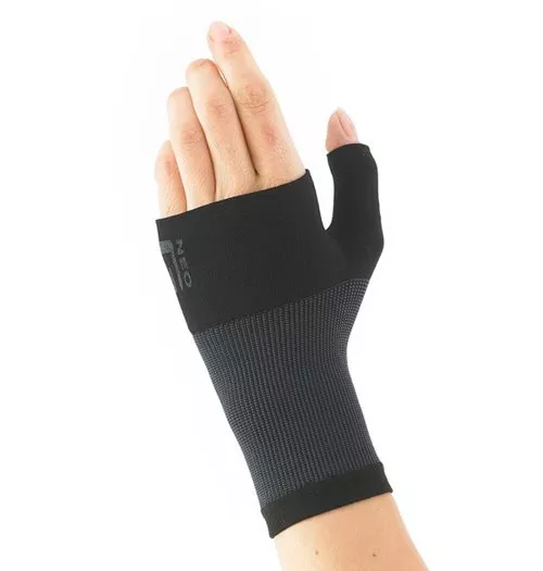 Airflow Wrist and Thumb Support