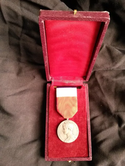 Médaille du travail A Borrel 1964