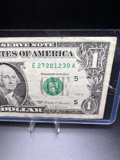 One dollar bill with VERY COOL fancy serial number  E2720 1230 A ,lot 113