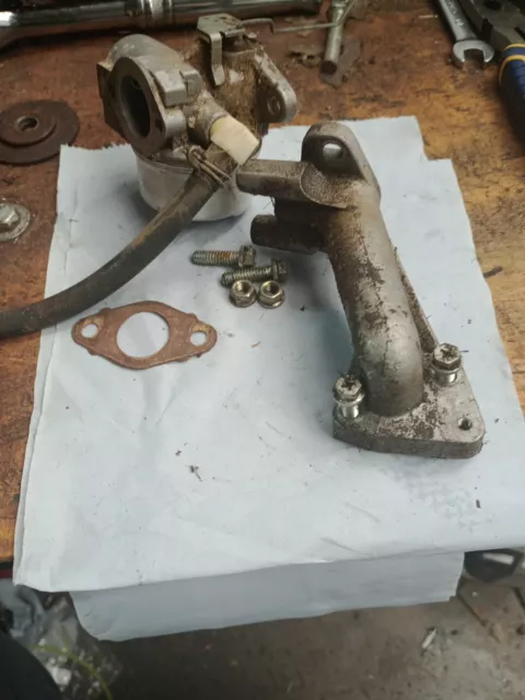 Tecumseh Petrol Engine Carburettor And Inlet Manifold Includes Bolts Nuts And...