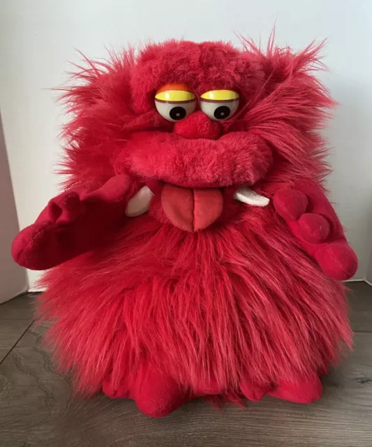 VINTAGE YANGJEE RAZ Furbles Red Plush Monster Hand Puppet Fun 14