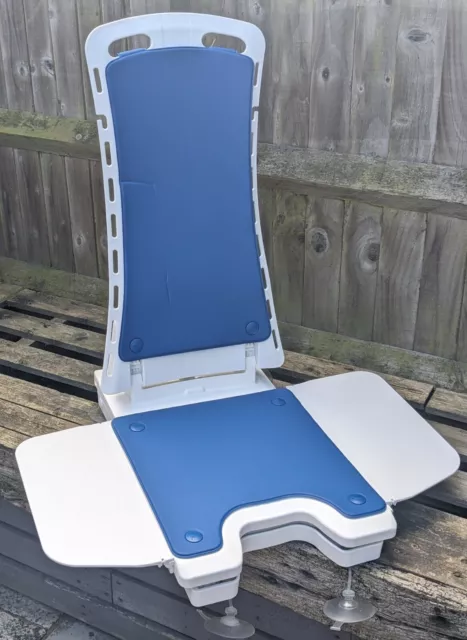 Akkulift Bathlift-Bellavita   -  Lightweight Compact Reclining Bath Chair/lift