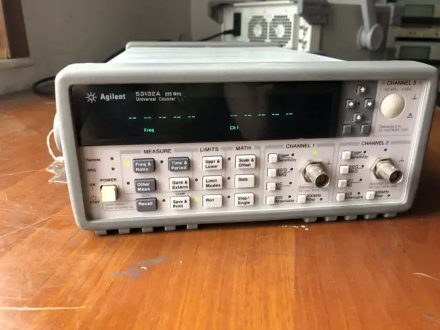 HP/Agilent 53132A Universal Frequency Counter