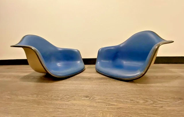 2 BLUE EAMES HERMAN MILLER CHAIR Alexander Girard Naugahyde on Greige Fiberglass