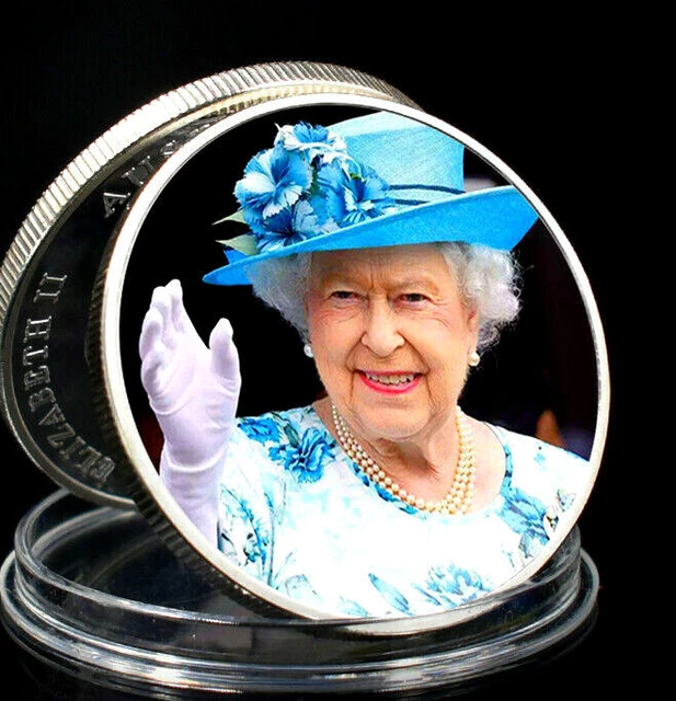 ★ GROSSE MEDAILLE PLAQUéE ARGENT : REINE / QUEEN ELIZABETH II ★ C