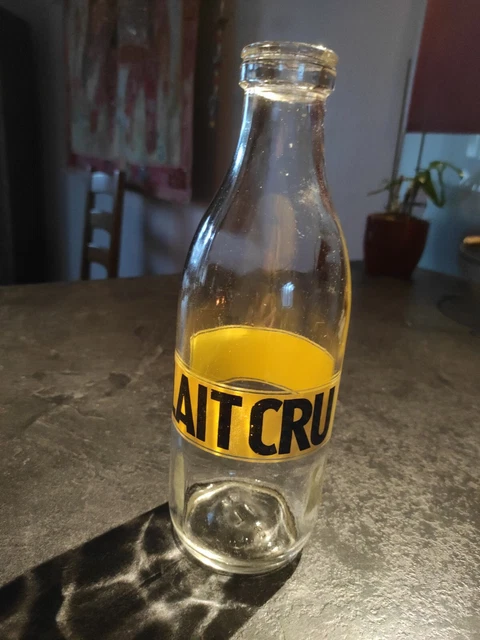 Ancienne Bouteille De Lait Cru