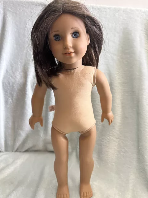 AMERICAN GIRL CHRISSA Maxwell GOTY 2009 blue eyes brown hair