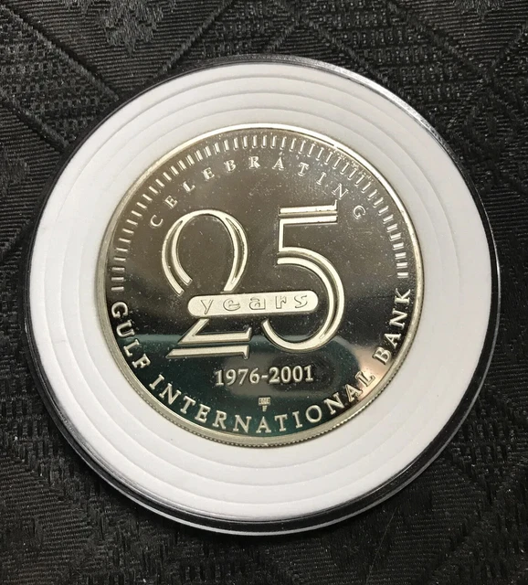 Bahrain 25 yearAnniversary Gulf International Bank Foundation Ag medal 2001