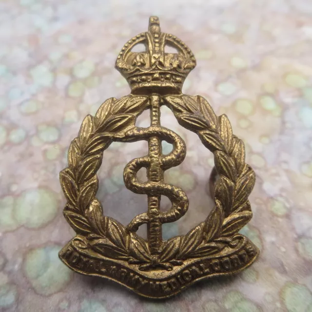 The Royal Army Medical Corps RAMC British Army/Military Collar Badge