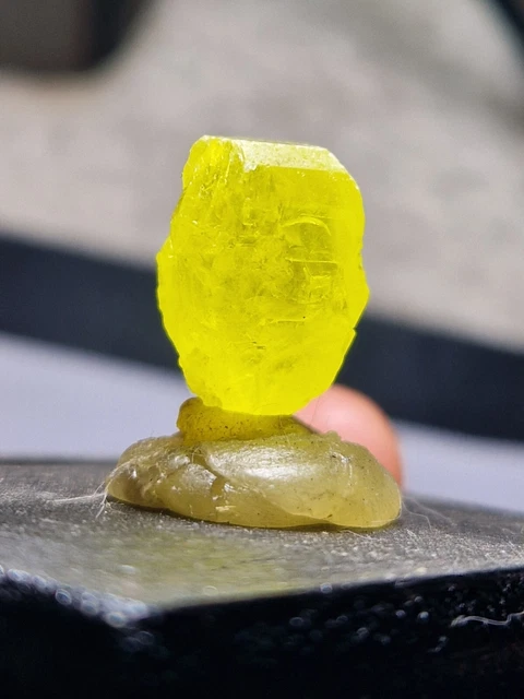 Minerale@ Zolfo Sicilia Cristallo Singolo 3,96 Gr Giallo Oro