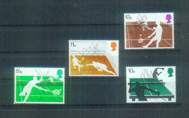 Kompletter Satz Briefmarken aus Großbritannien, MI 727-730 von 1977, postfrisch