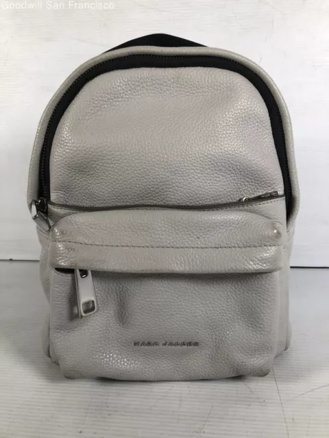 Marc Jacobs Womens Light Gray Pebbled Leather Adjustable Strap Small Backpack