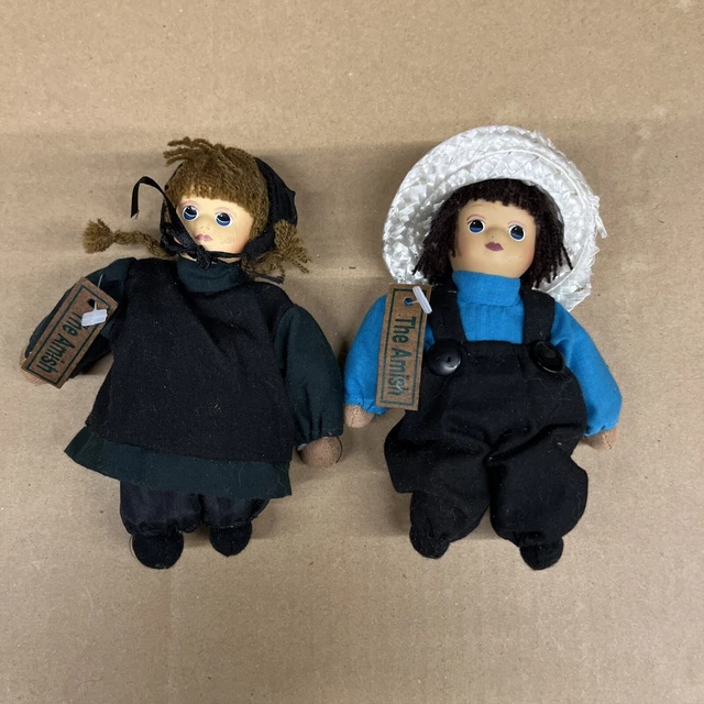 2 Springfield The Amish Porcelain Dolls