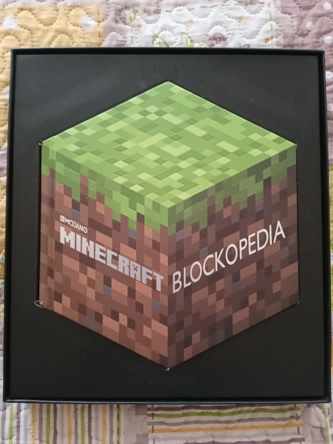 Blockopecia MINECRAFT BLOCKOPEDIA: AN Official Minecraft Book from Mojang by Not ...