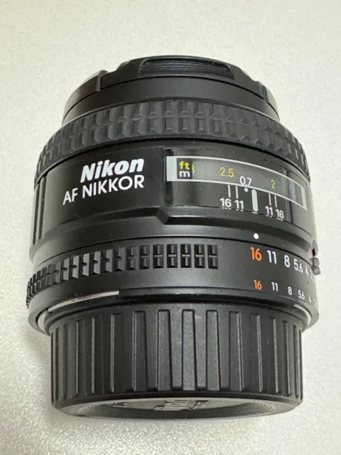 Nikon NIKKOR AF 50mm F/1.4 D Objektiv - Schwarz
