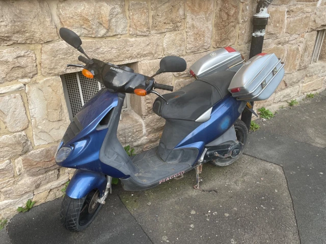 Piaggio Roller 50ccm BASTLERFAHRZEUG ohne Papiere