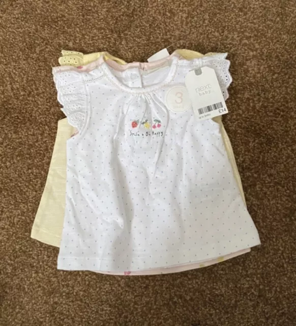 Baby  clothes 0-3 months girls