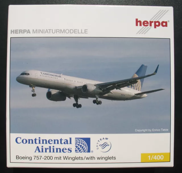 Herpa Wings 561822 Boeing 757-200 Continental Airlines + Winglets 1:400 Flugzeug