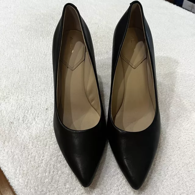 Aldo Flex Women’s Black Leather Pointed Toe Heels. 9