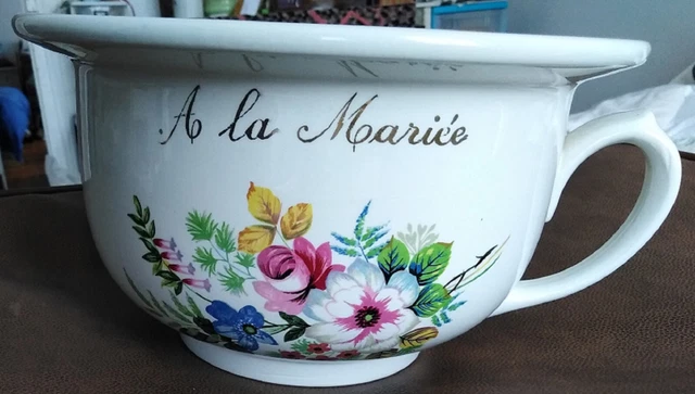 POT DE CHAMBRE A LA MARIEE - Oeil en céramique - DIGOIN SARREGUEMINES