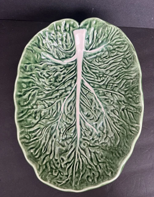 OLFAIRE Pottery Portugal Majolica Cabbage Leaf Serving Dish Bowl 12”EUC Vintage