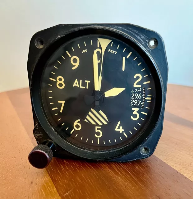 Kollsman 3 Hand Altimeter With Arrows for 29 Model C-12 WWII Type MB-1