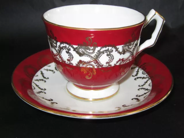 Vintage Aynsley Eng China Tea Cup&Saucer Red White  Gold Pre Own